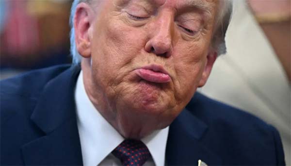 ترمب يثير غضبا بسبب "معجزة عيد القيامة"